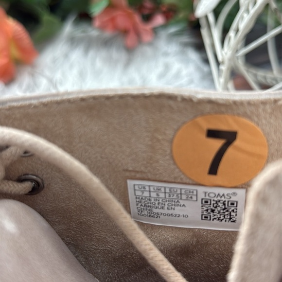 Tom’s Taupe Lace-Up Ankle Combat Boots, 7 - Picture 7 of 13